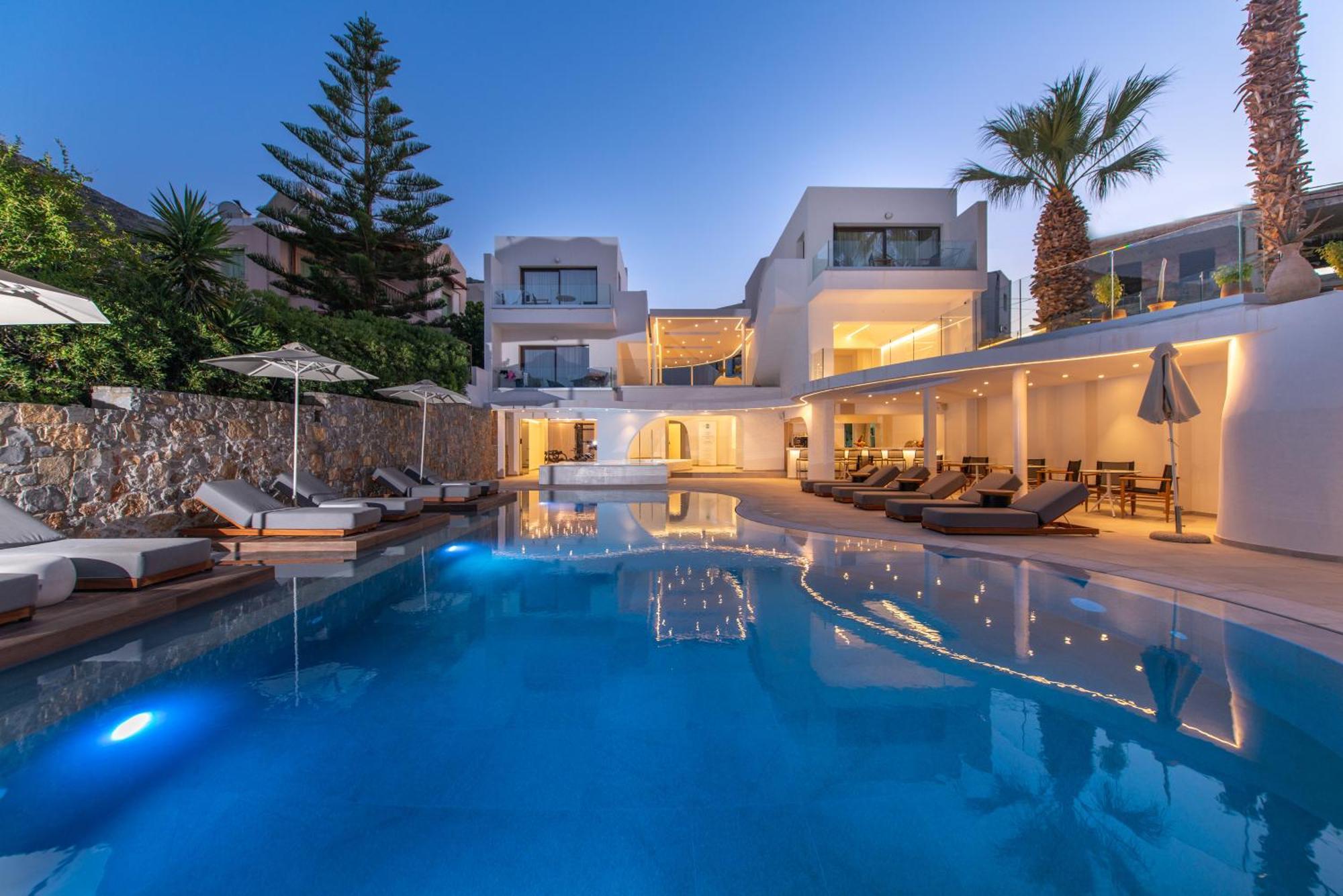 Mika Villas & Suites Khersónisos Eksteriør bilde
