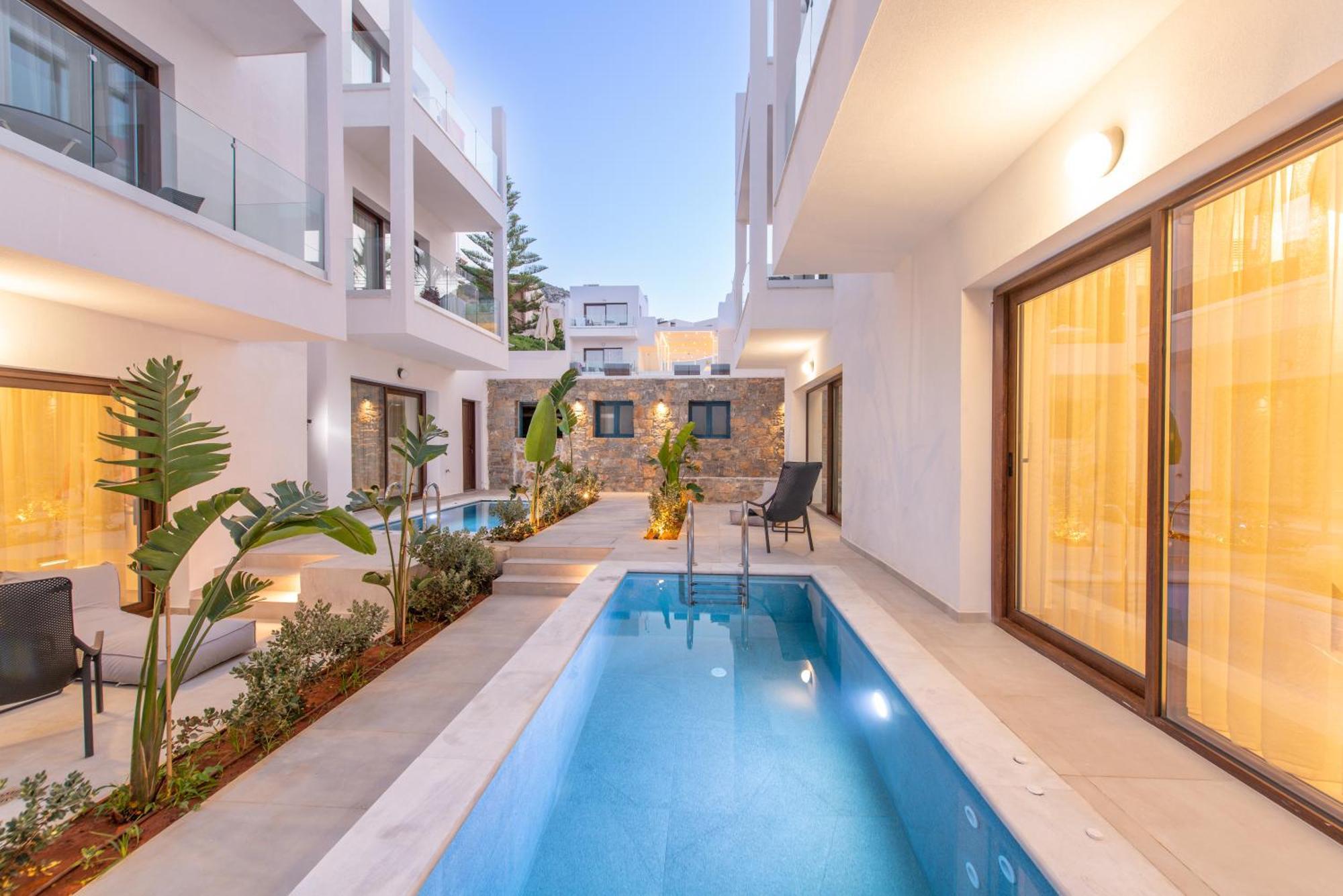 Mika Villas & Suites Khersónisos Eksteriør bilde