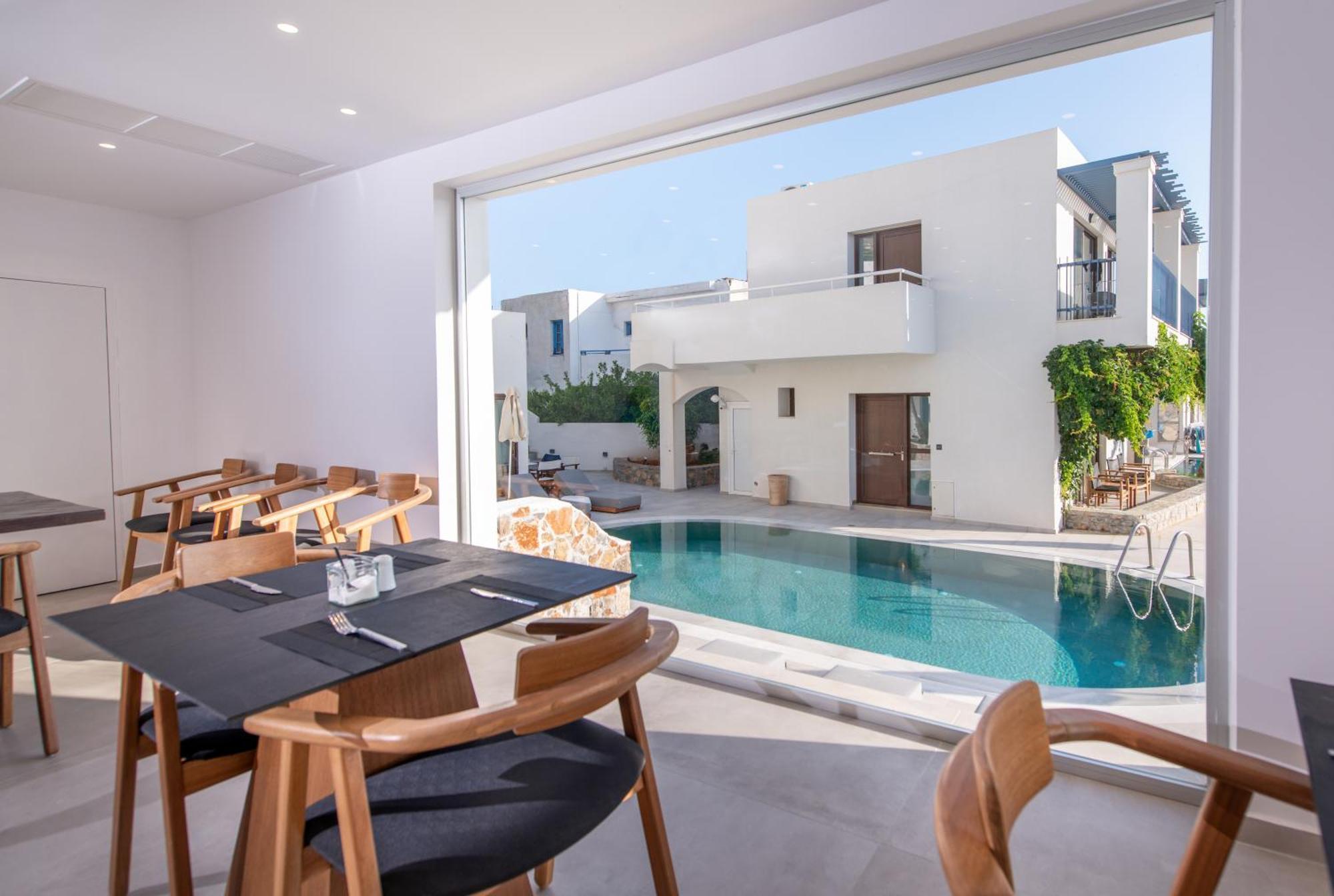 Mika Villas & Suites Khersónisos Eksteriør bilde