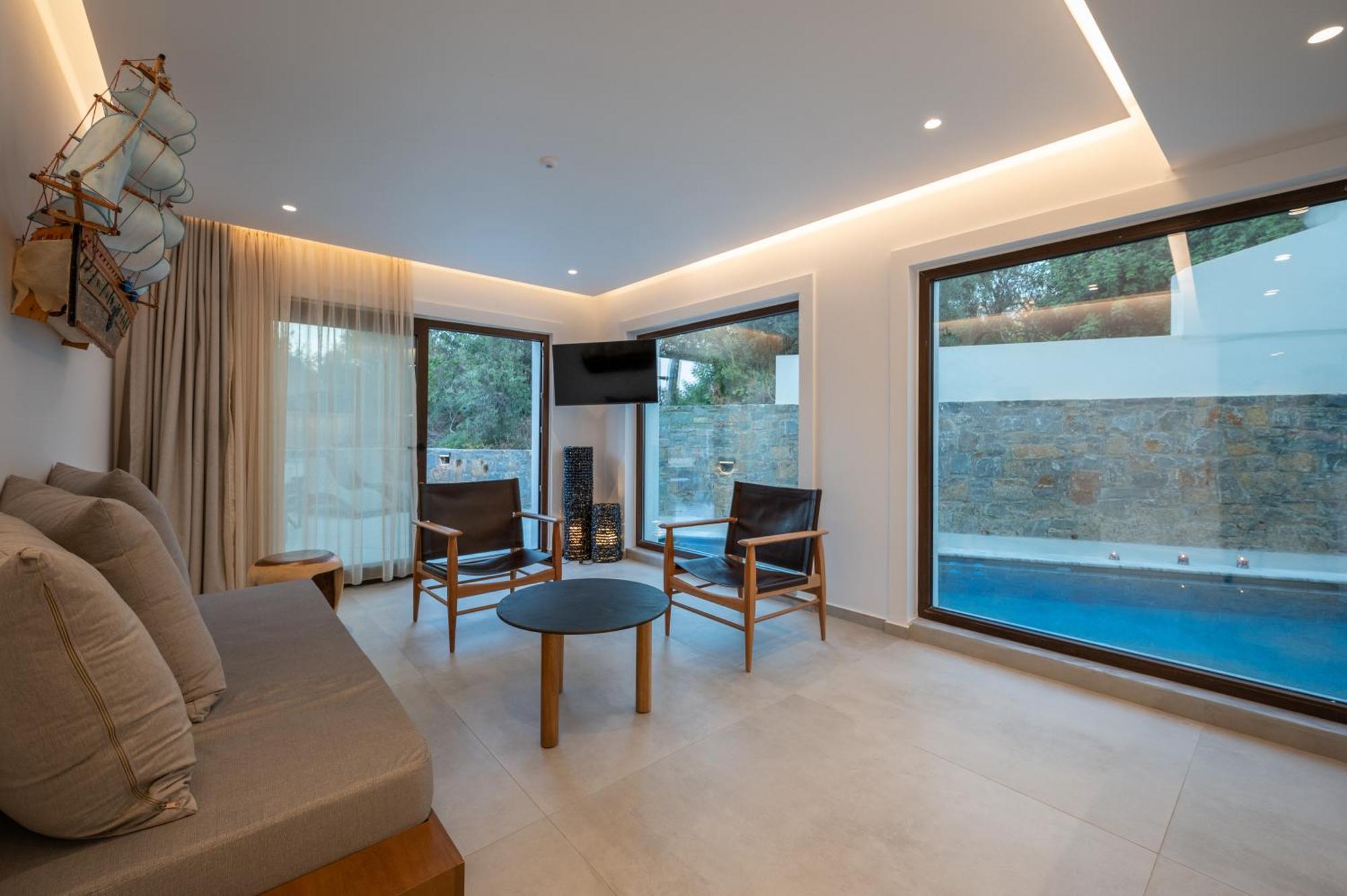 Mika Villas & Suites Khersónisos Eksteriør bilde