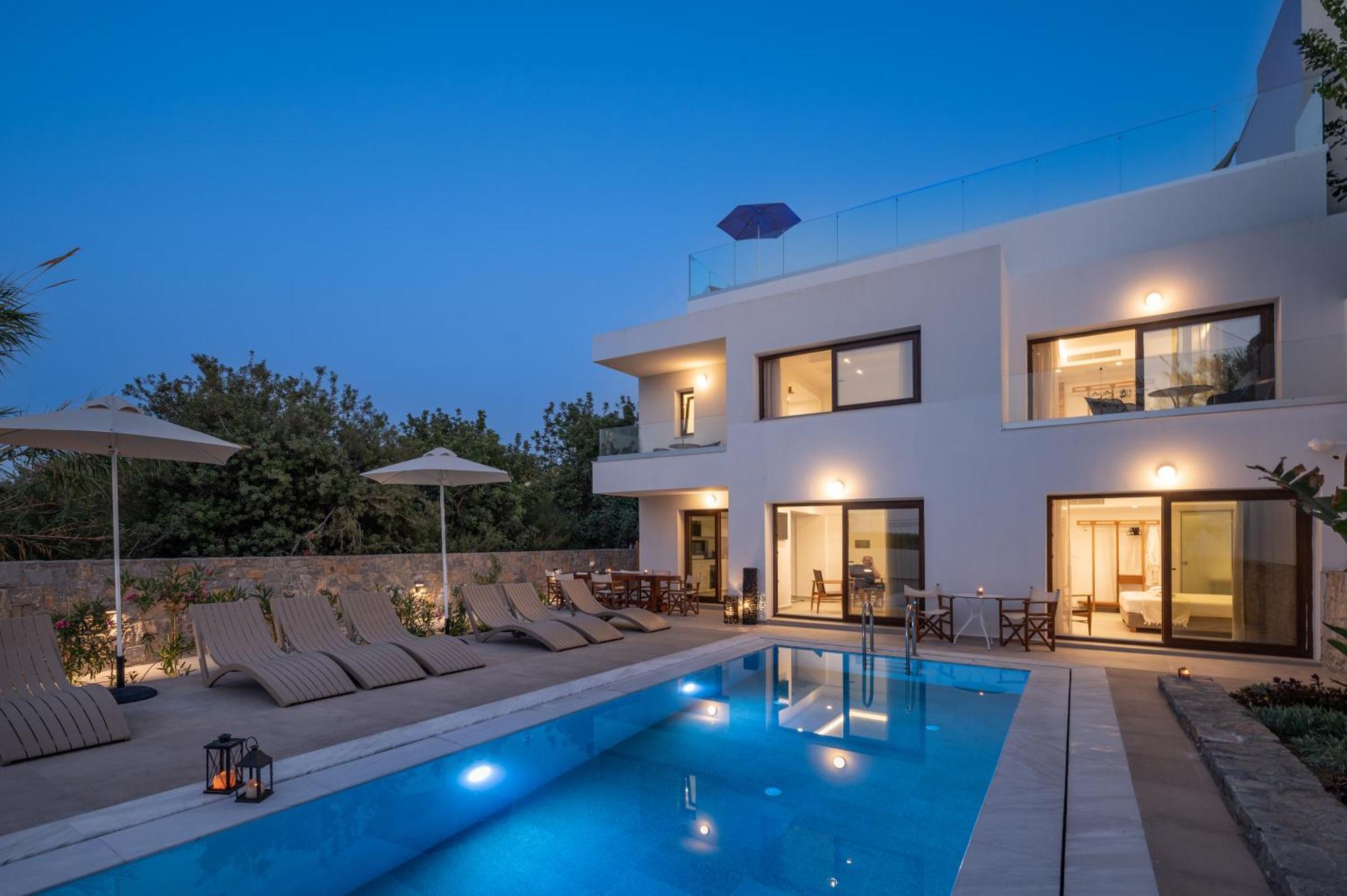 Mika Villas & Suites Khersónisos Rom bilde