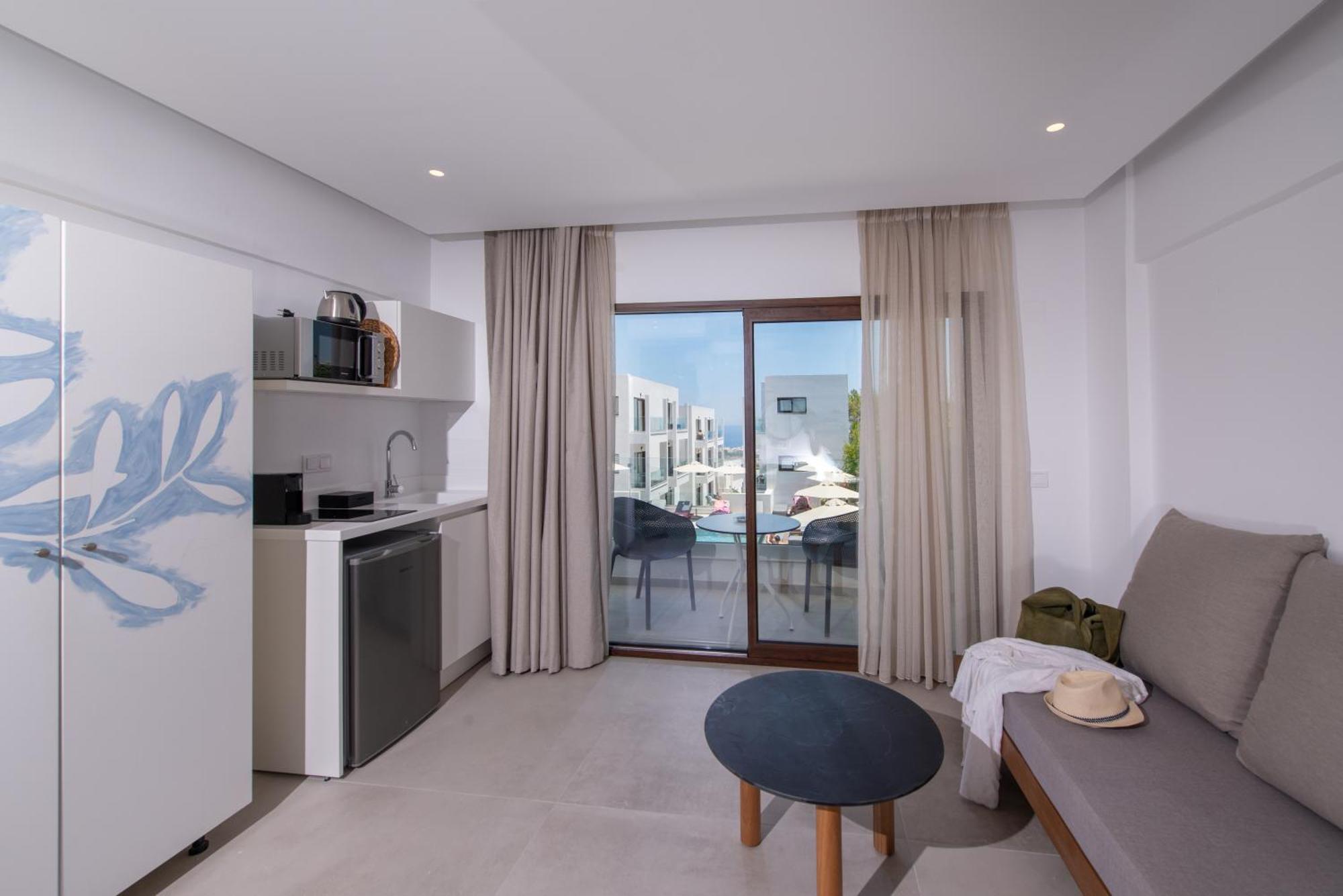 Mika Villas & Suites Khersónisos Rom bilde